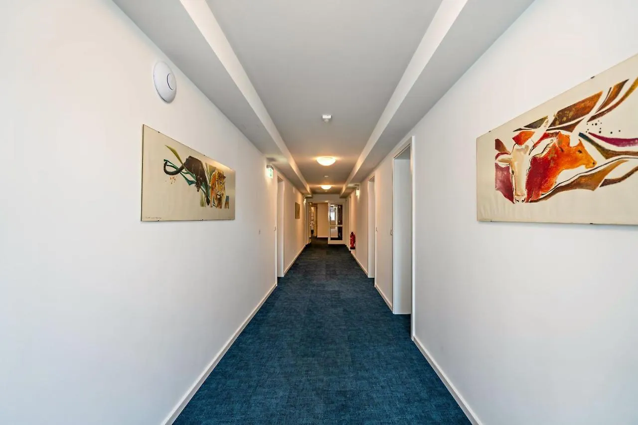 Huber Living Basic 210 Apartment Germering 0*,  Germany